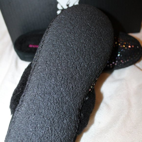 NIB‎ WOMEN'S SOREL METALLIC FUR SLIP ON SLIPPERS BLACK - Picture 8 of 8